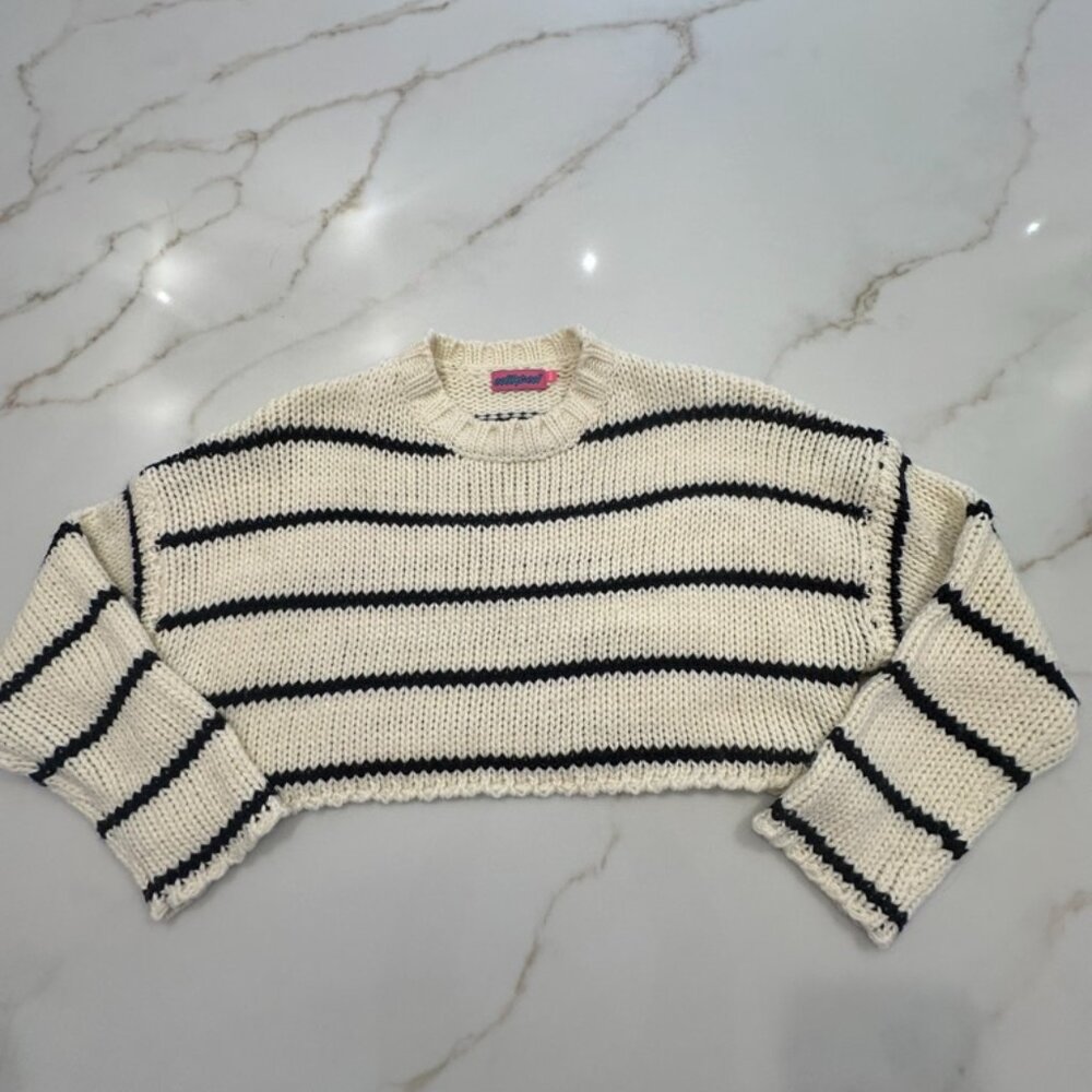 Edikted XS Cream & Black Striped Chunky Knit Cropped Sweater XS/S